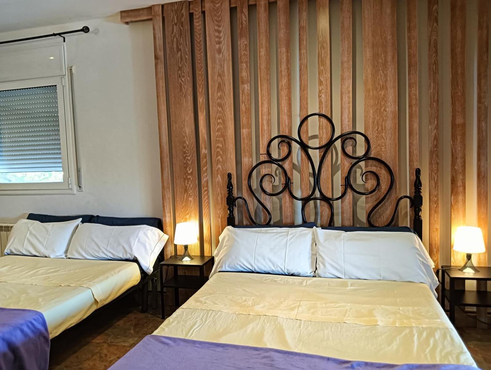 Villa Du Lac Speciale Pour Famille Avec Enfant Riudecanyes Exterior photo